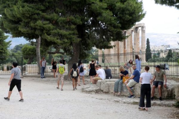 ΑΘΗΝΑ ΤΟΥΡΙΣΤΕΣ ΟΛΥΜΠΙΕΙΟ