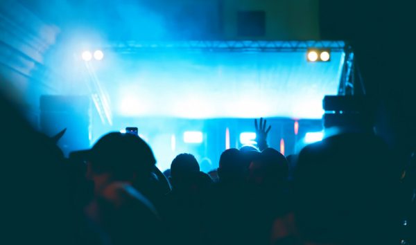 shutterstock_concert