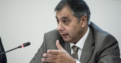 Κορκίδης: Περαιτέρω μείωση του ΦΠΑ θα μπορούσε να αναστρέψει το κύμα ακρίβειας Κορκίδης: Περαιτέρω μείωση του ΦΠΑ θα μπορούσε να αναστρέψει το κύμα ακρίβειας