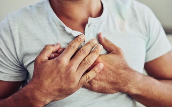 man-with-chest-pains-and-heart-disease