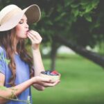 Αυτά τα φρούτα έχουν τα περισσότερα φυτοφάρμακα – Πώς να τα καθαρίσετε σωστά